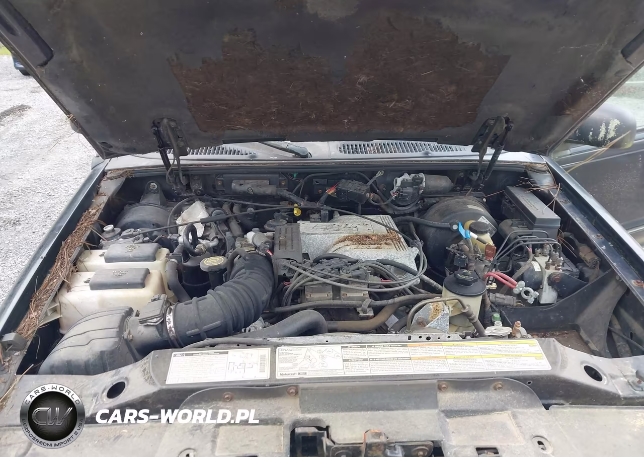 2000 Ford Explorer Xlt VIN:1FMZU63P3YZB16643 - 10