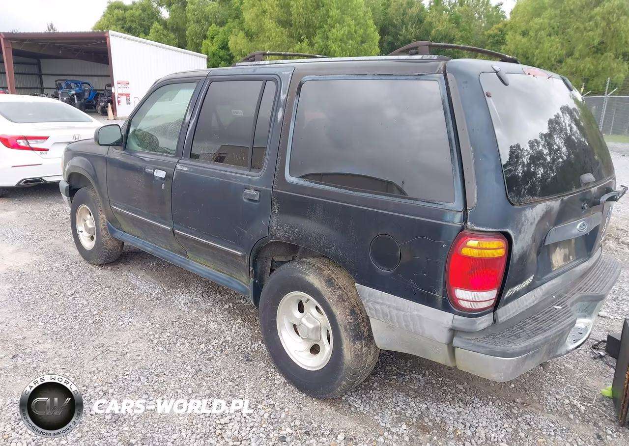 2000 Ford Explorer Xlt VIN:1FMZU63P3YZB16643 - 3