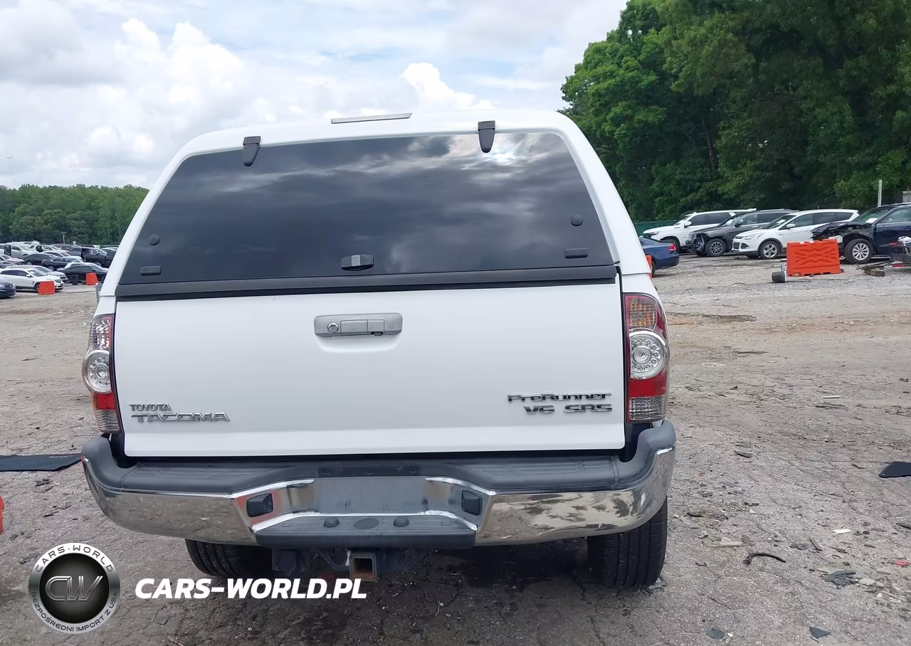 2014 Toyota Tacoma Prerunner V6 VIN:3TMJU4GN7EM173245 - 16