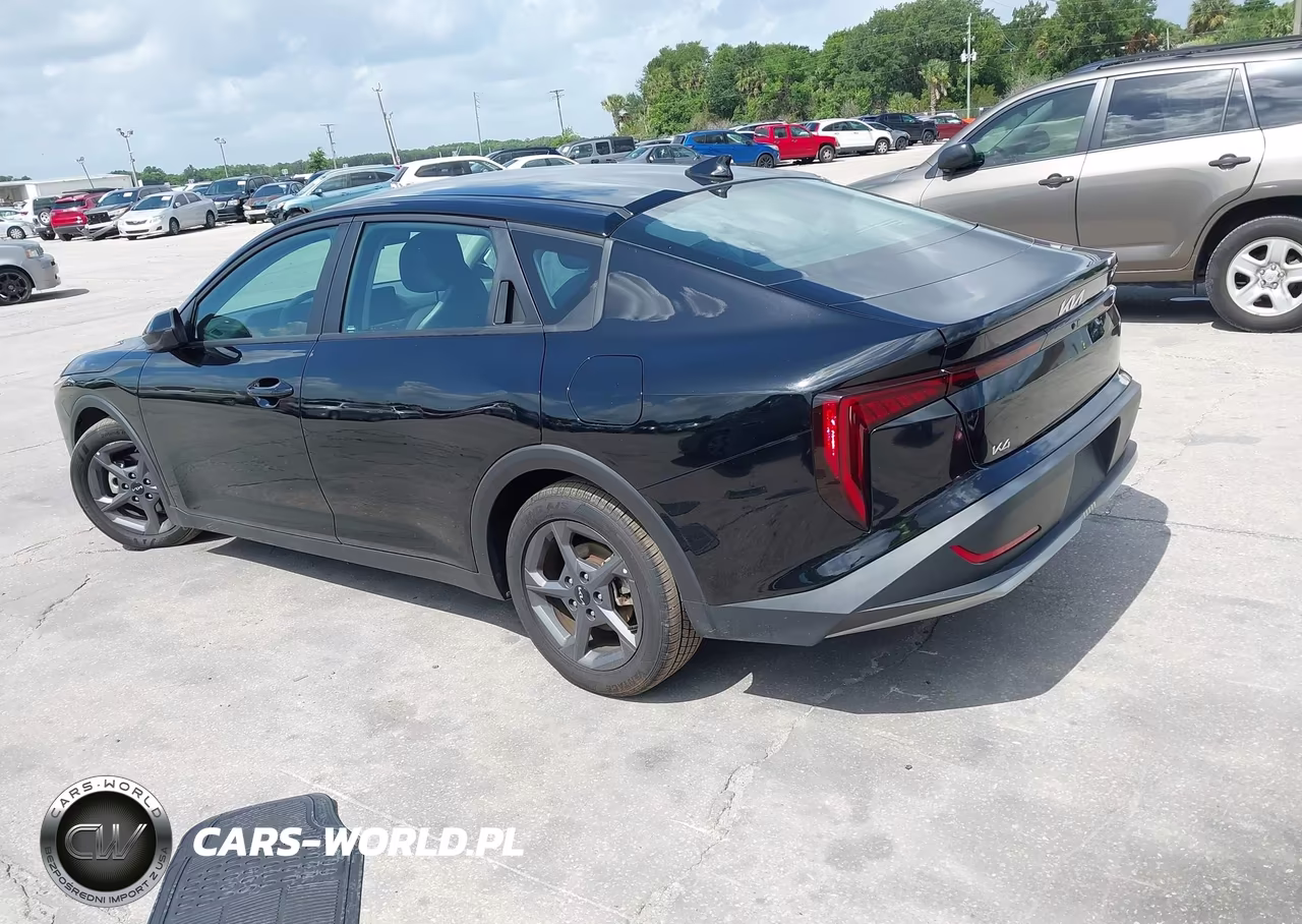 2025 Kia K4 Lxs VIN:3KPFT4DE4SE066530 - 3