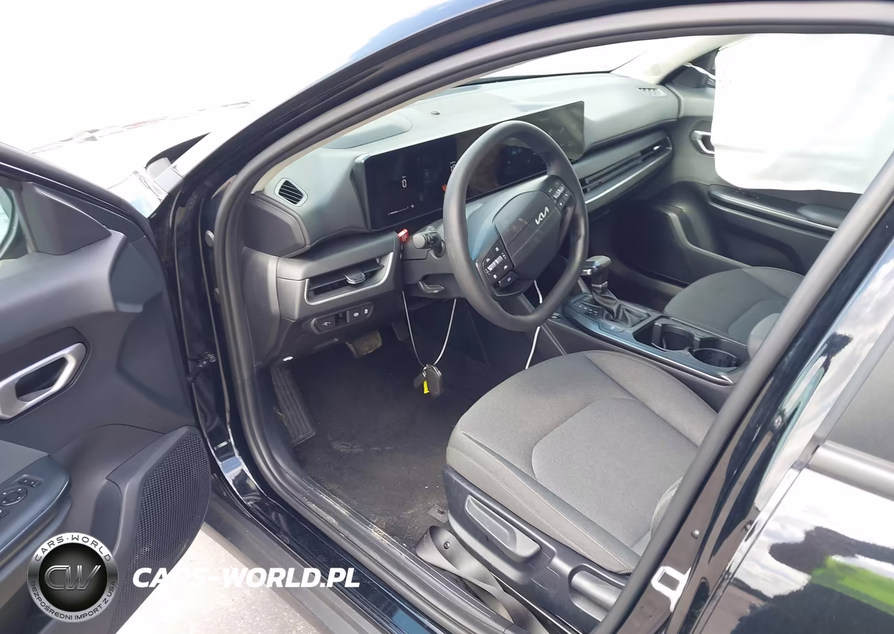 2025 Kia K4 Lxs VIN:3KPFT4DE4SE066530 - 5