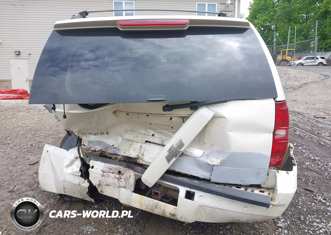 2008 Chevrolet Tahoe Ltz VIN:1GNFK13098R246176 - 16
