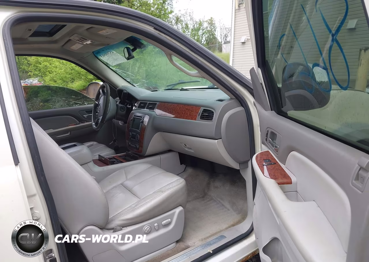 2008 Chevrolet Tahoe Ltz VIN:1GNFK13098R246176 - 5