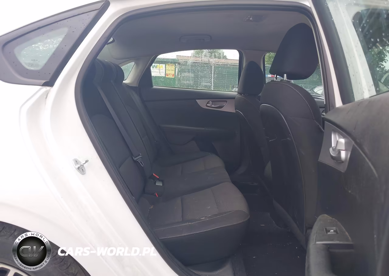 2022 Kia Forte Lxs VIN:3KPF24AD7NE424545 - 8