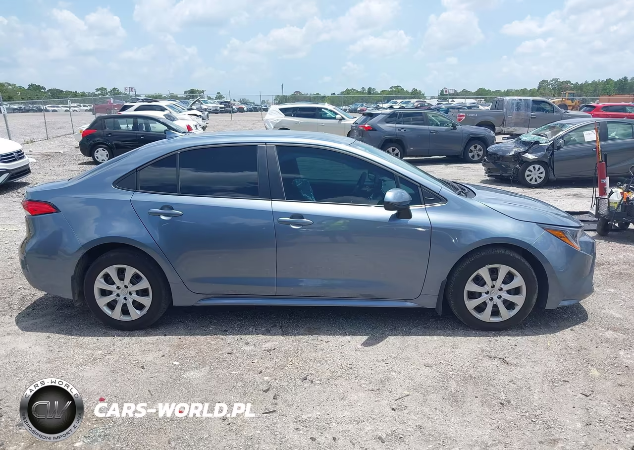 2025 Toyota Corolla Le VIN:5YFB4MDE8SP246071 - 13