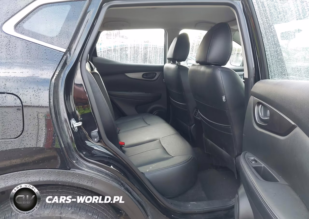 2017 Nissan Rogue Sport S VIN:JN1BJ1CR6HW107247 - 8