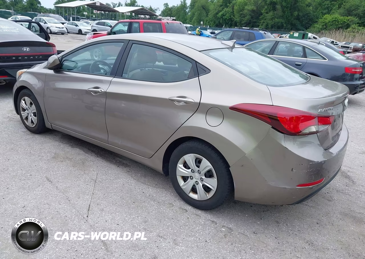 2016 Hyundai Elantra Se VIN:5NPDH4AE9GH700026 - 3