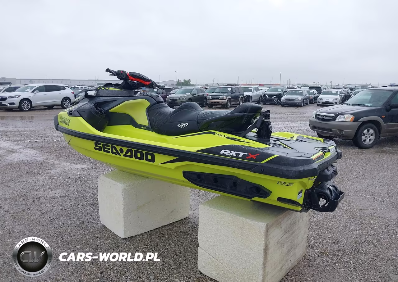 2018 Seadoo Bombardier VIN:00000YDV11887C818 - 3