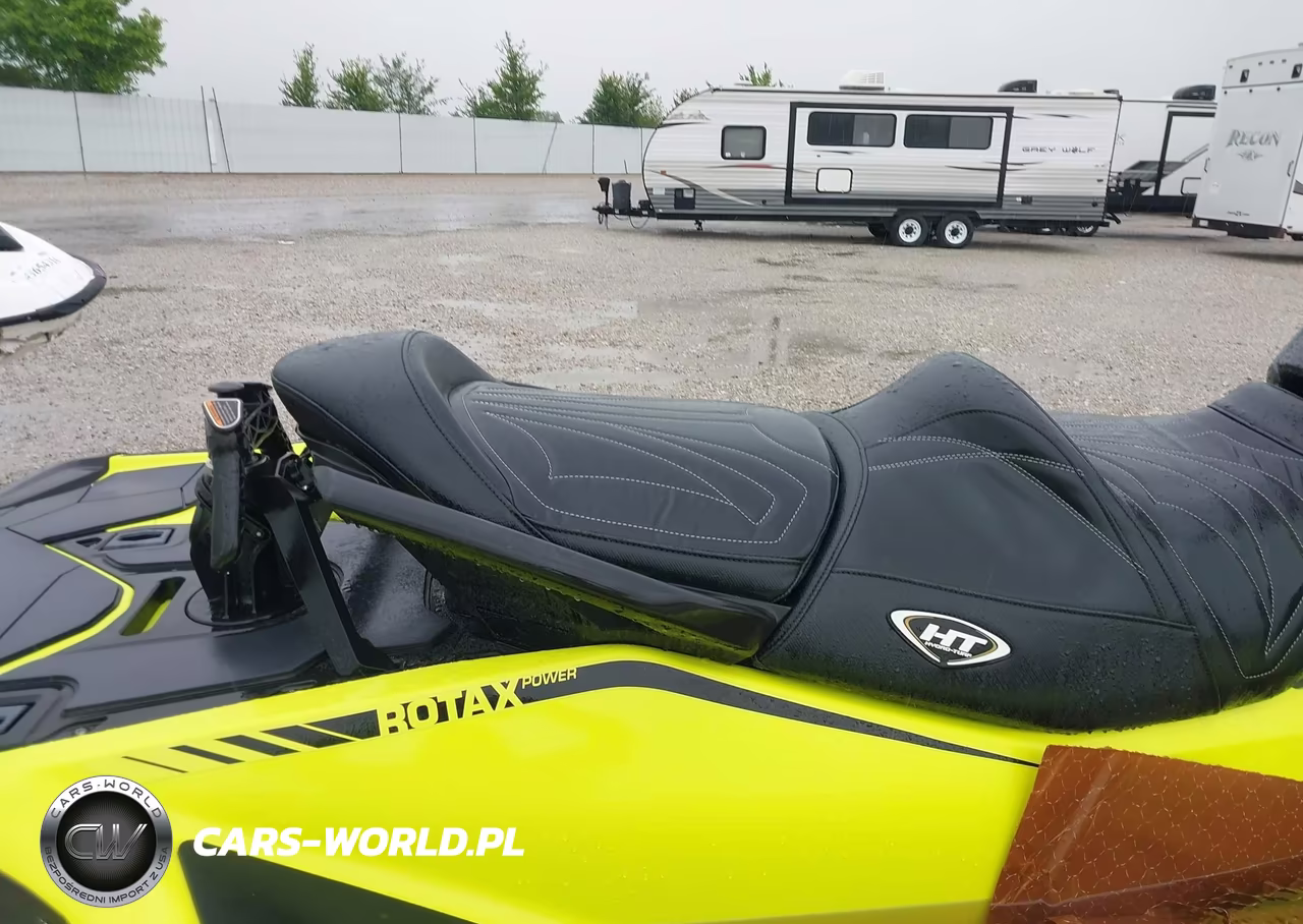 2018 Seadoo Bombardier VIN:00000YDV11887C818 - 8