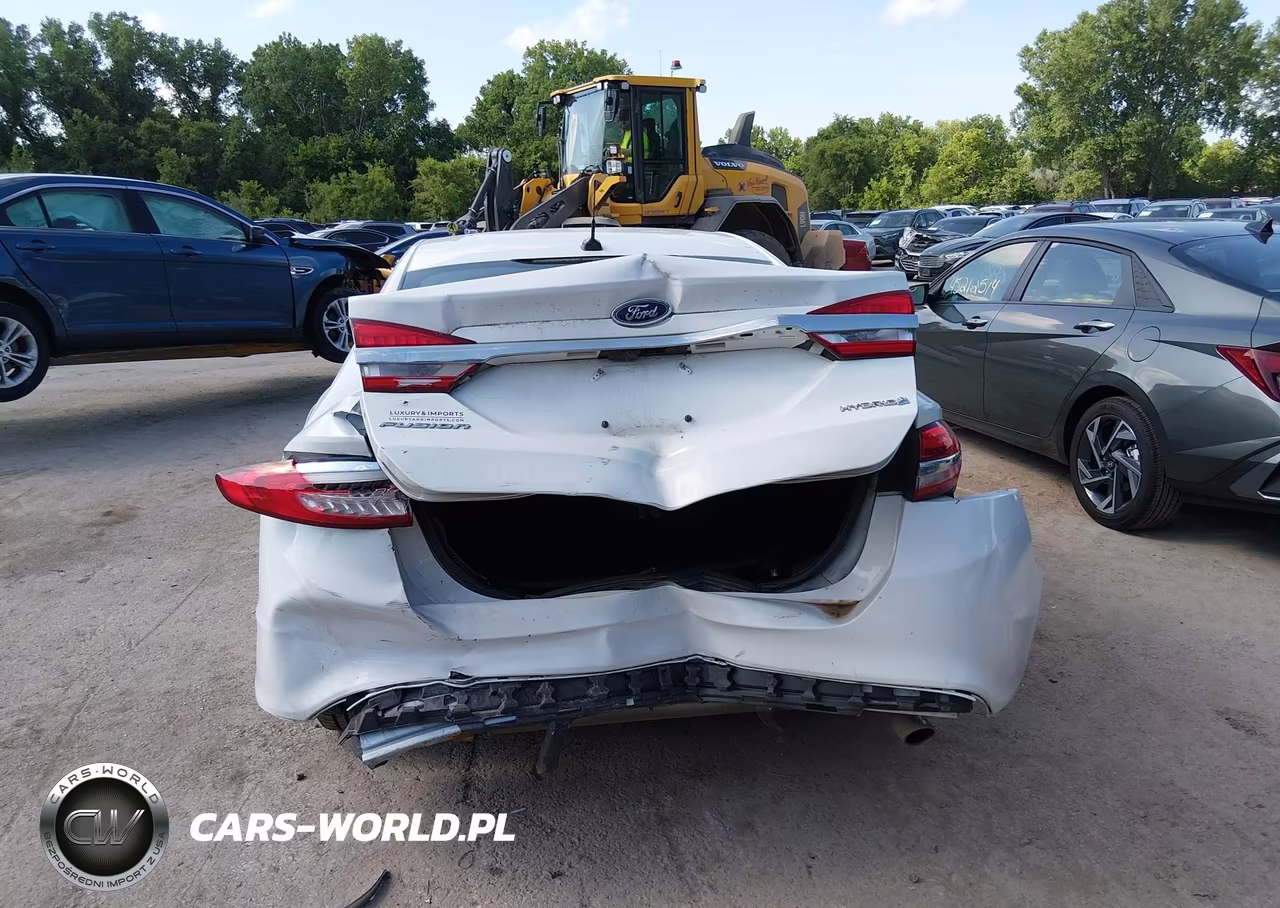 2018 Ford Fusion Hybrid S VIN:3FA6P0UU7JR122607 - 6
