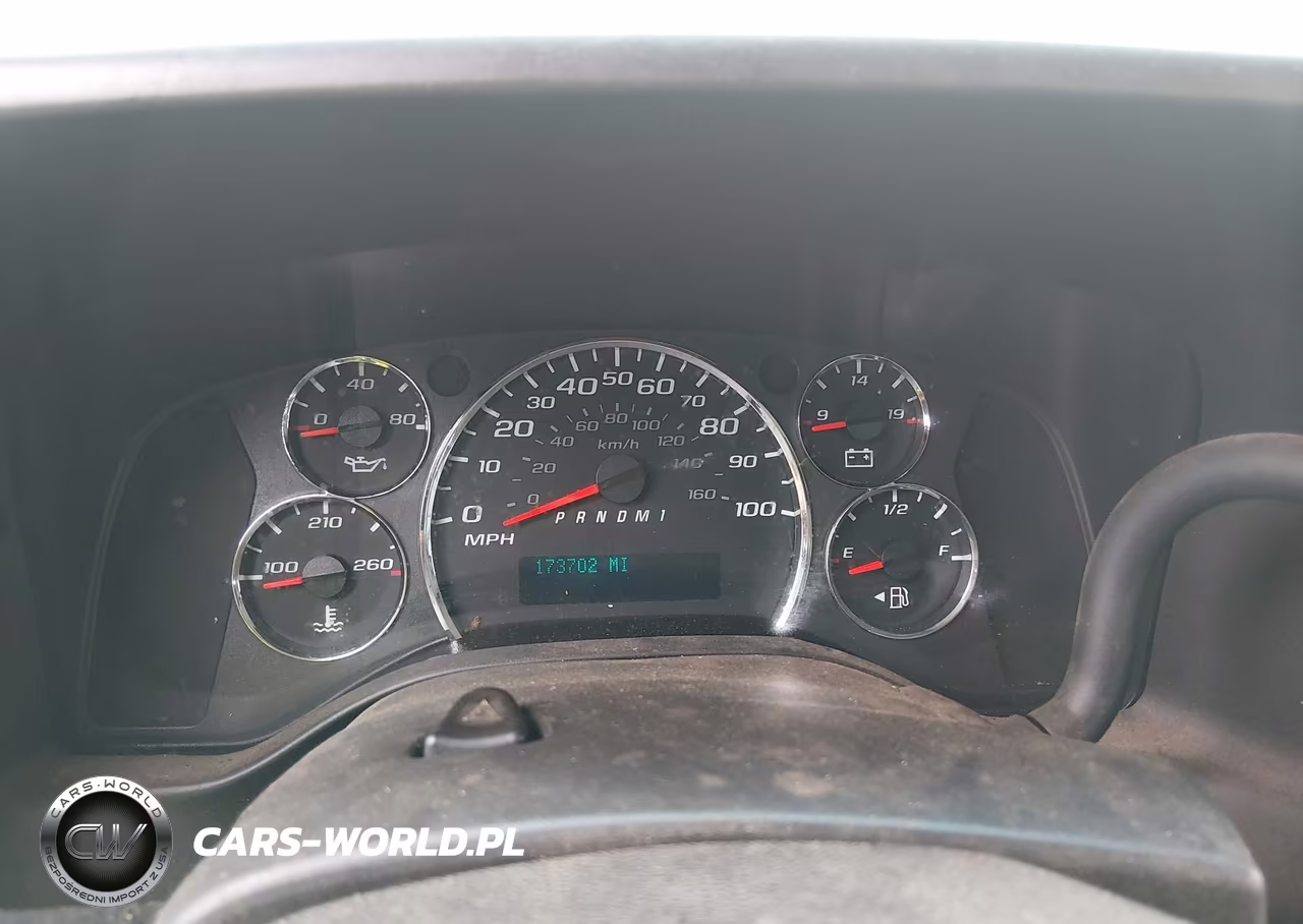 2017 Chevrolet Express 2500 Work Van VIN:1GCWGAFFXH1339068 - 7