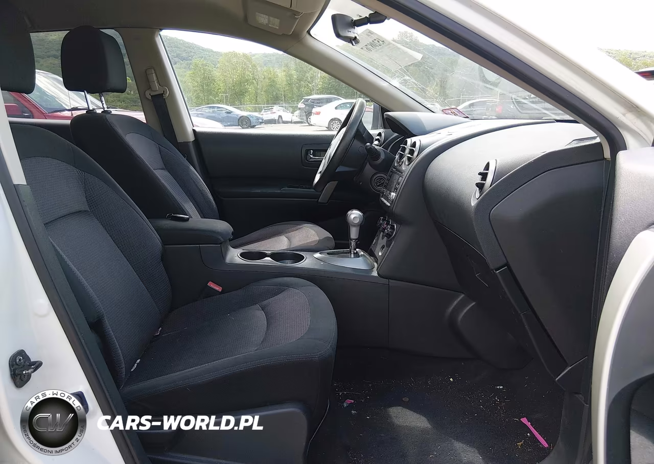 2011 Nissan Rogue Sv VIN:JN8AS5MV2BW268540 - 5