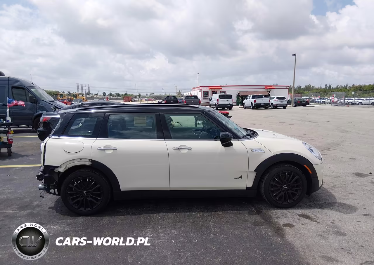2017 Mini Clubman Cooper S VIN:WMWLU5C56H2E81734 - 13