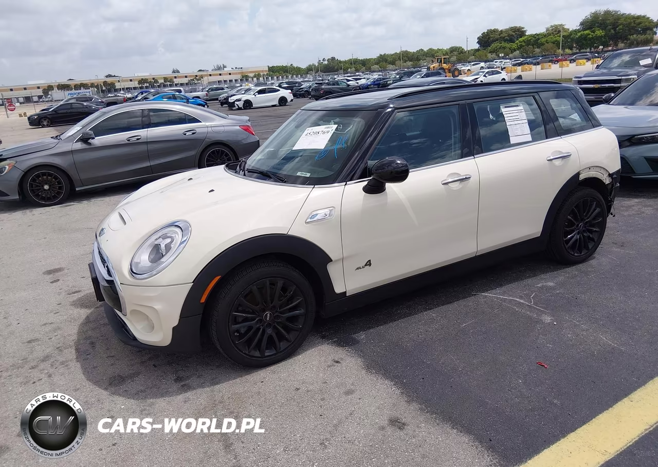 2017 Mini Clubman Cooper S VIN:WMWLU5C56H2E81734 - 2