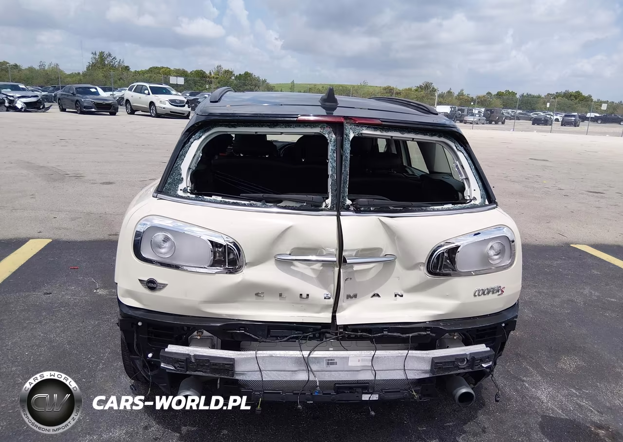 2017 Mini Clubman Cooper S VIN:WMWLU5C56H2E81734 - 6