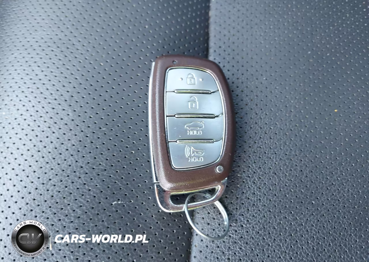 2019 Hyundai Elantra Sport VIN:KMHD04LB4KU811197 - 11