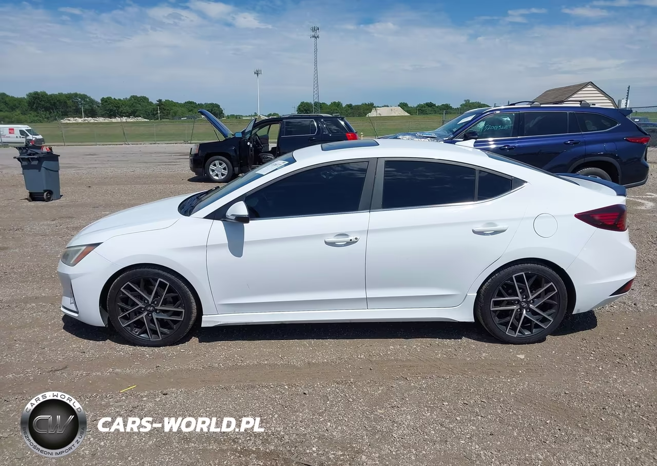 2019 Hyundai Elantra Sport VIN:KMHD04LB4KU811197 - 14