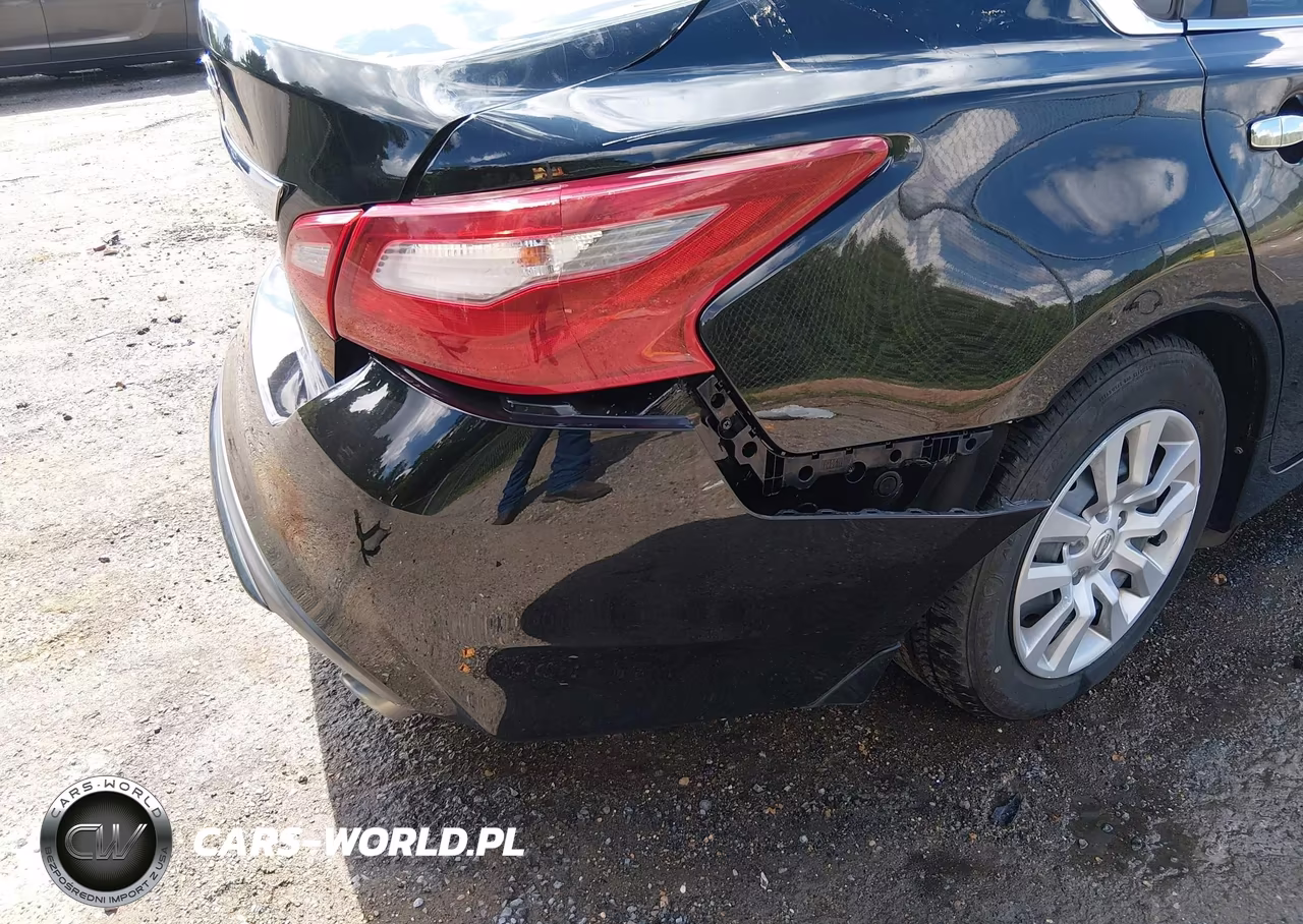 2018 Nissan Altima 2.5 S VIN:1N4AL3AP6JC219558 - 12