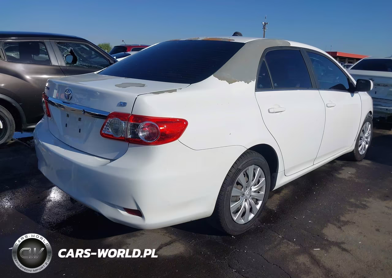 2013 Toyota Corolla Le VIN:5YFBU4EEXDP156261 - 4