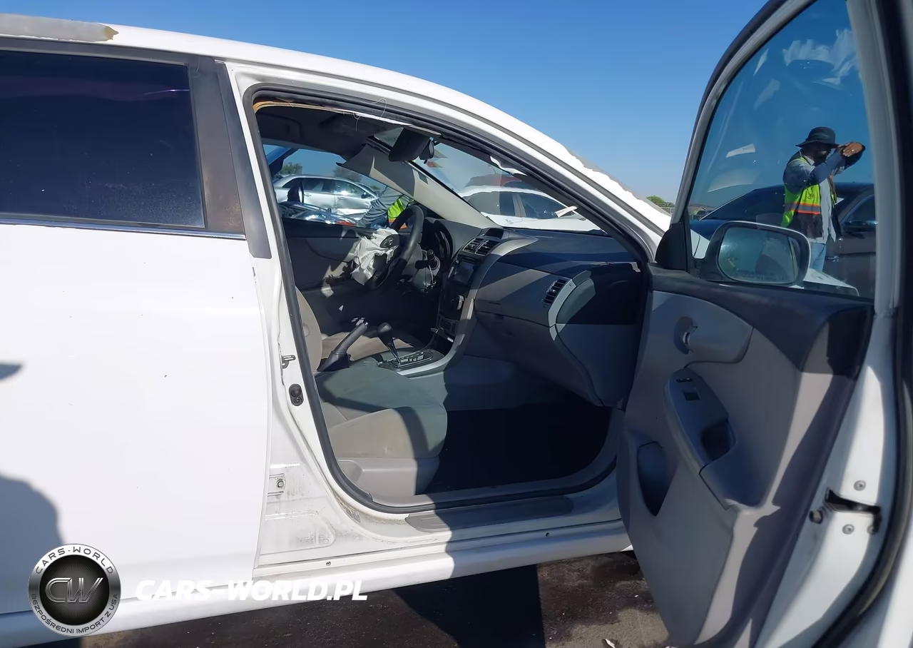 2013 Toyota Corolla Le VIN:5YFBU4EEXDP156261 - 5