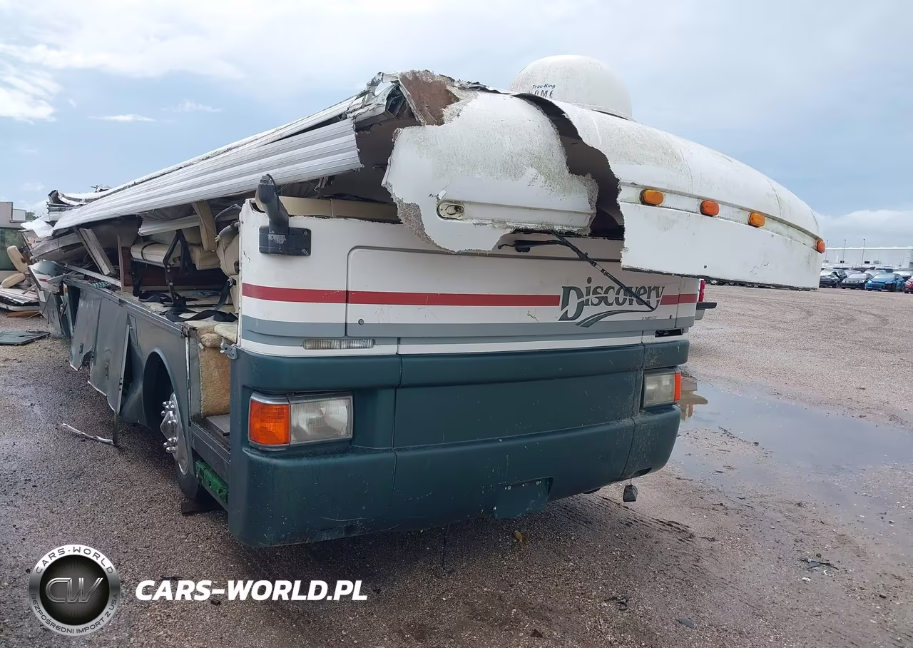 1998 Freightliner Chassis X Line Motor Home