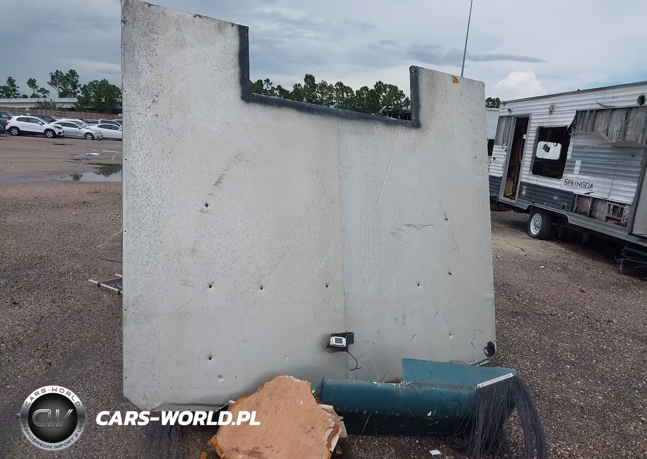 1998 Freightliner Chassis X Line Motor Home VIN:4UZ6XFBC6WC928754 - 13