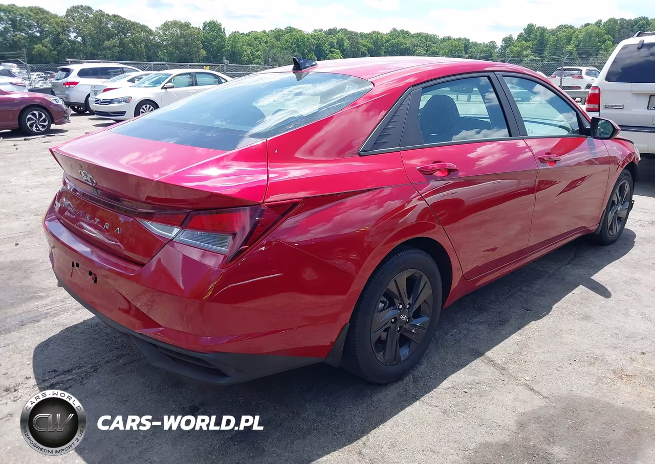 2023 Hyundai Elantra Sel VIN:KMHLM4AG2PU435203 - 4