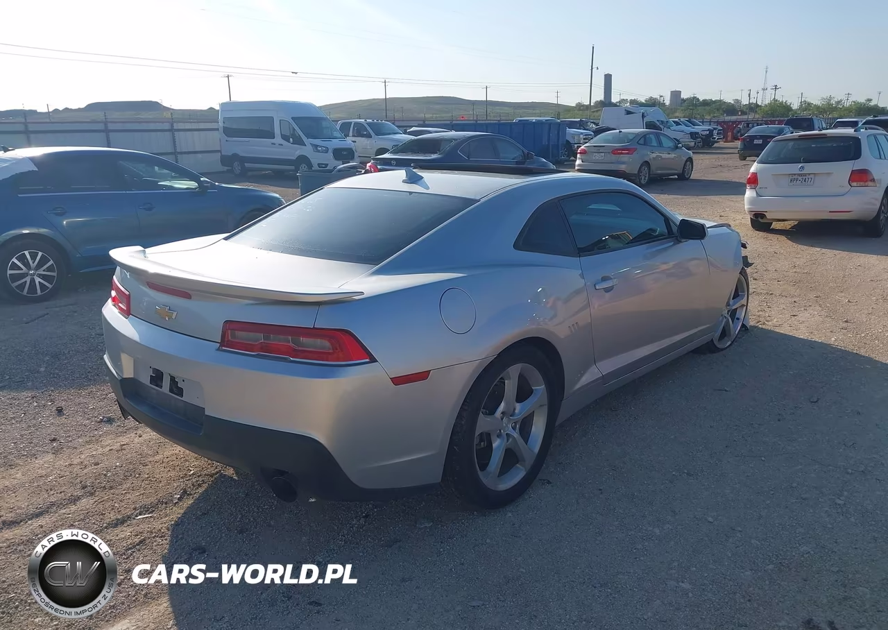 2015 Chevrolet Camaro 1Lt VIN:2G1FD1E37F9272625 - 4