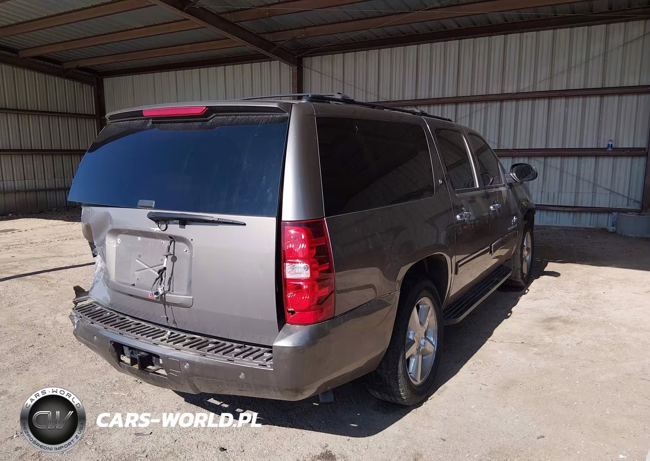 2011 Chevrolet Suburban 1500 Lt1 VIN:1GNSCJE09BR312631 - 4