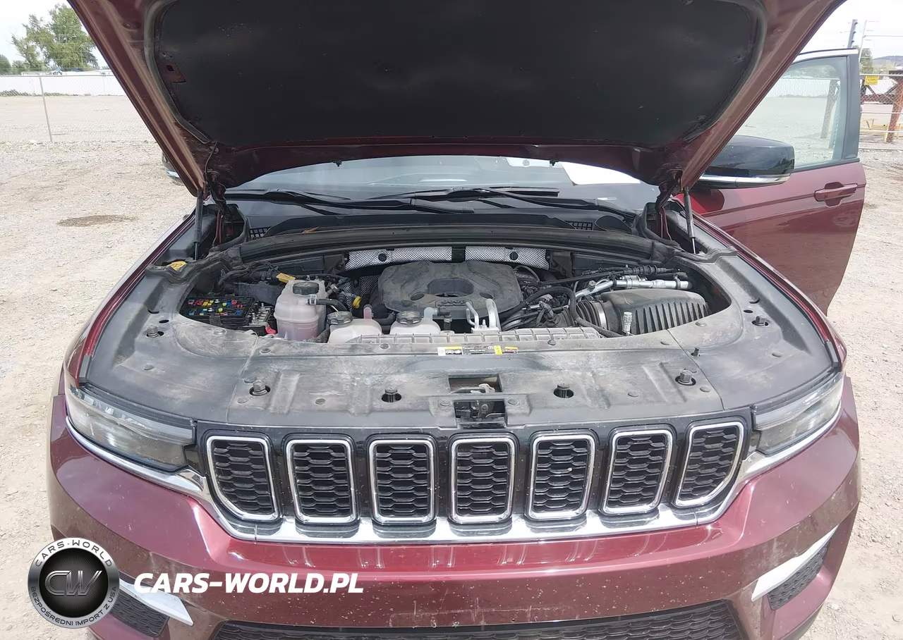 2024 Jeep Grand Cherokee 4Xe VIN:1C4RJYB62R8566860 - 10