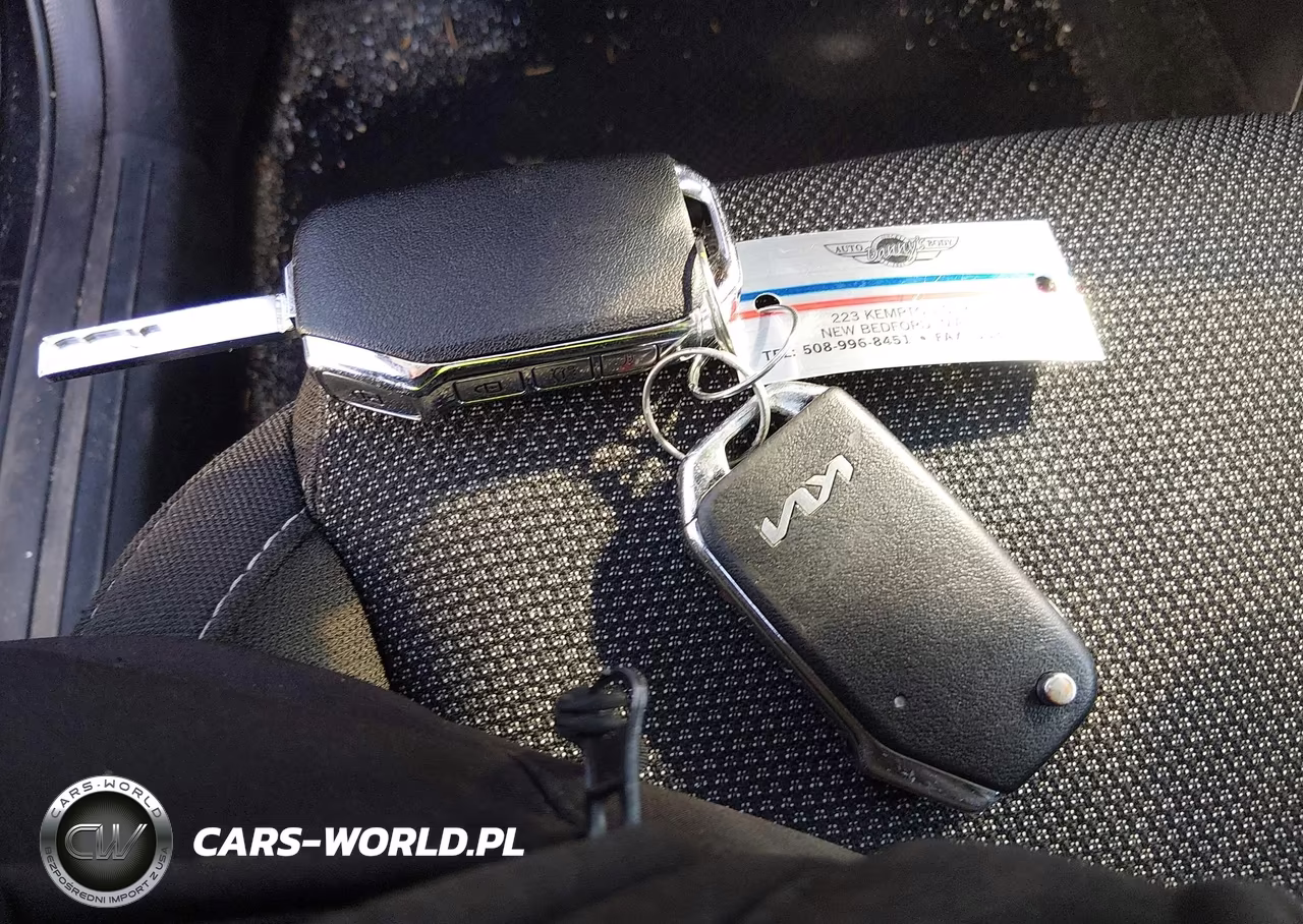2022 Kia Forte Lxs VIN:3KPF24AD3NE448275 - 11