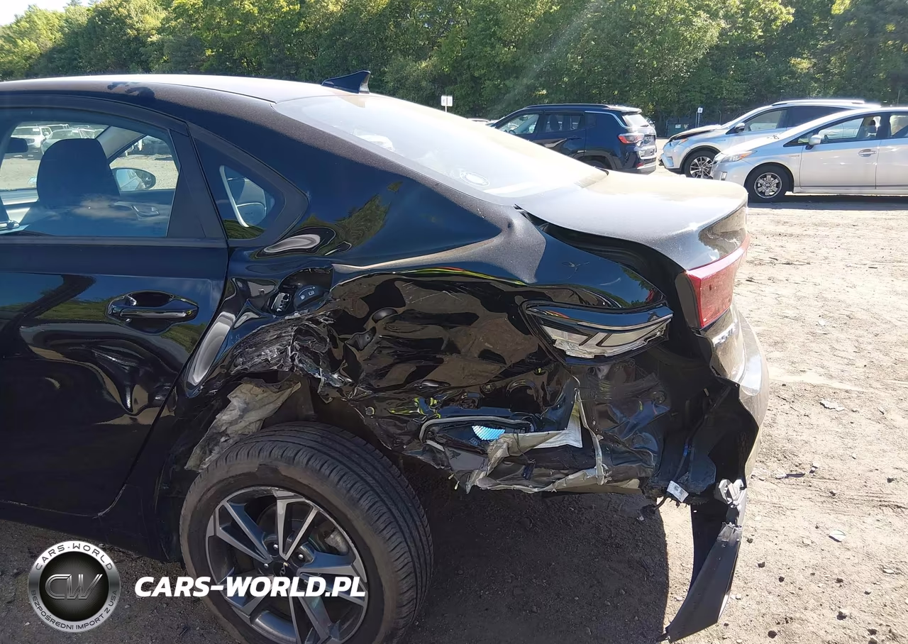 2022 Kia Forte Lxs VIN:3KPF24AD3NE448275 - 6
