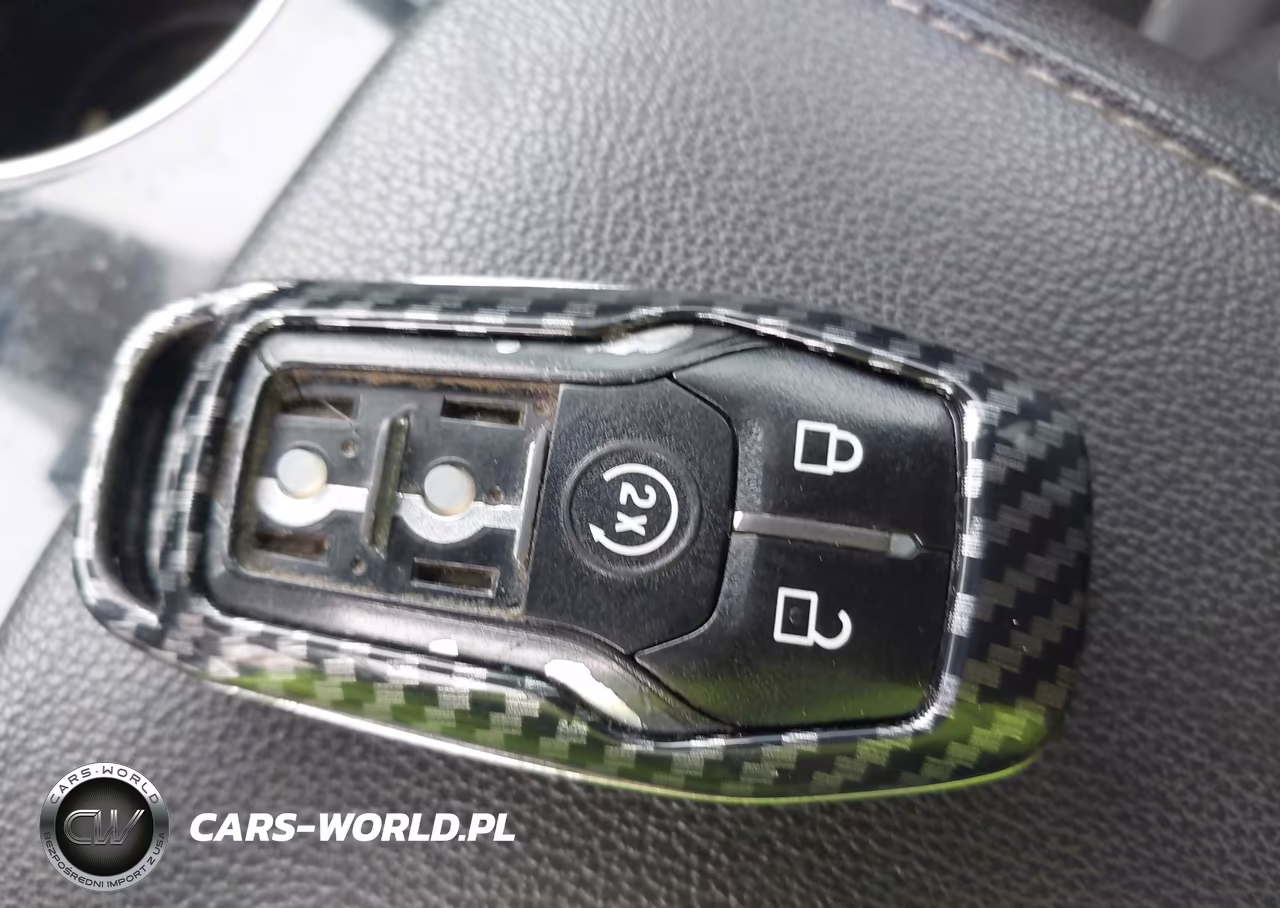 2015 Ford Fusion Energi Titanium VIN:3FA6P0SU1FR147531 - 11