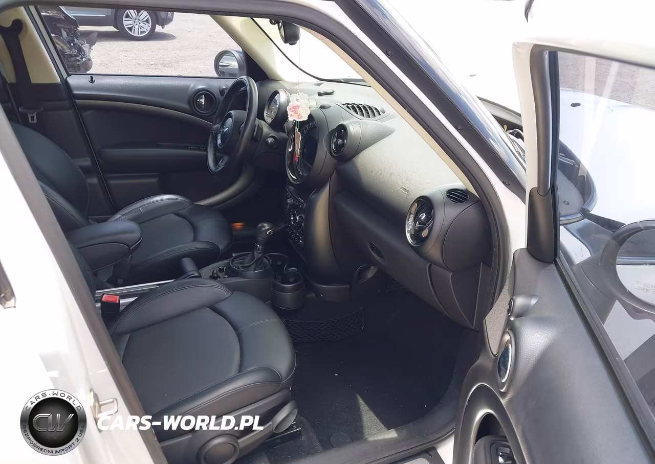 2016 Mini Countryman Cooper S VIN:WMWZC3C51GWT08001 - 5
