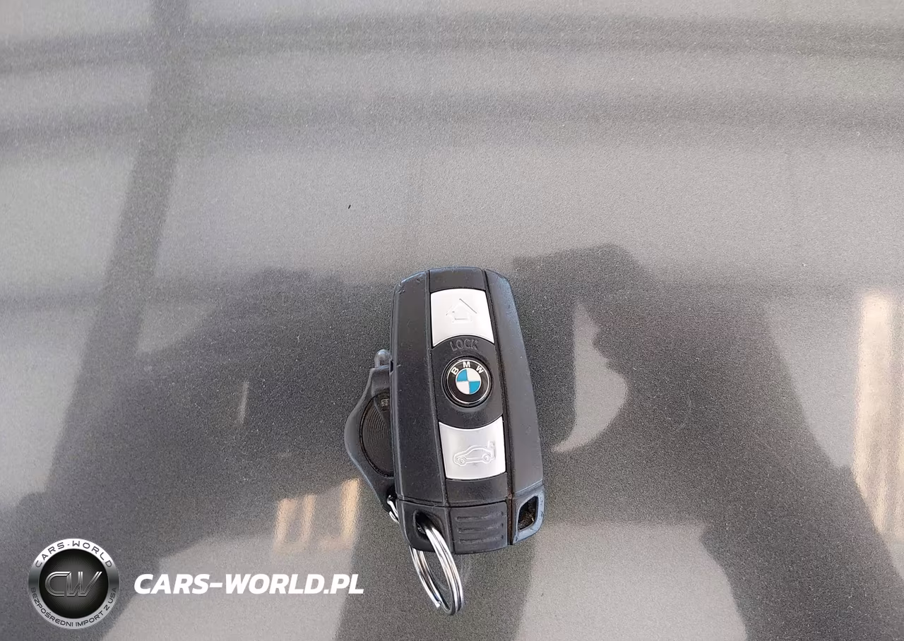 2011 BMW 328I VIN:WBAPH5C59BA442006 - 11