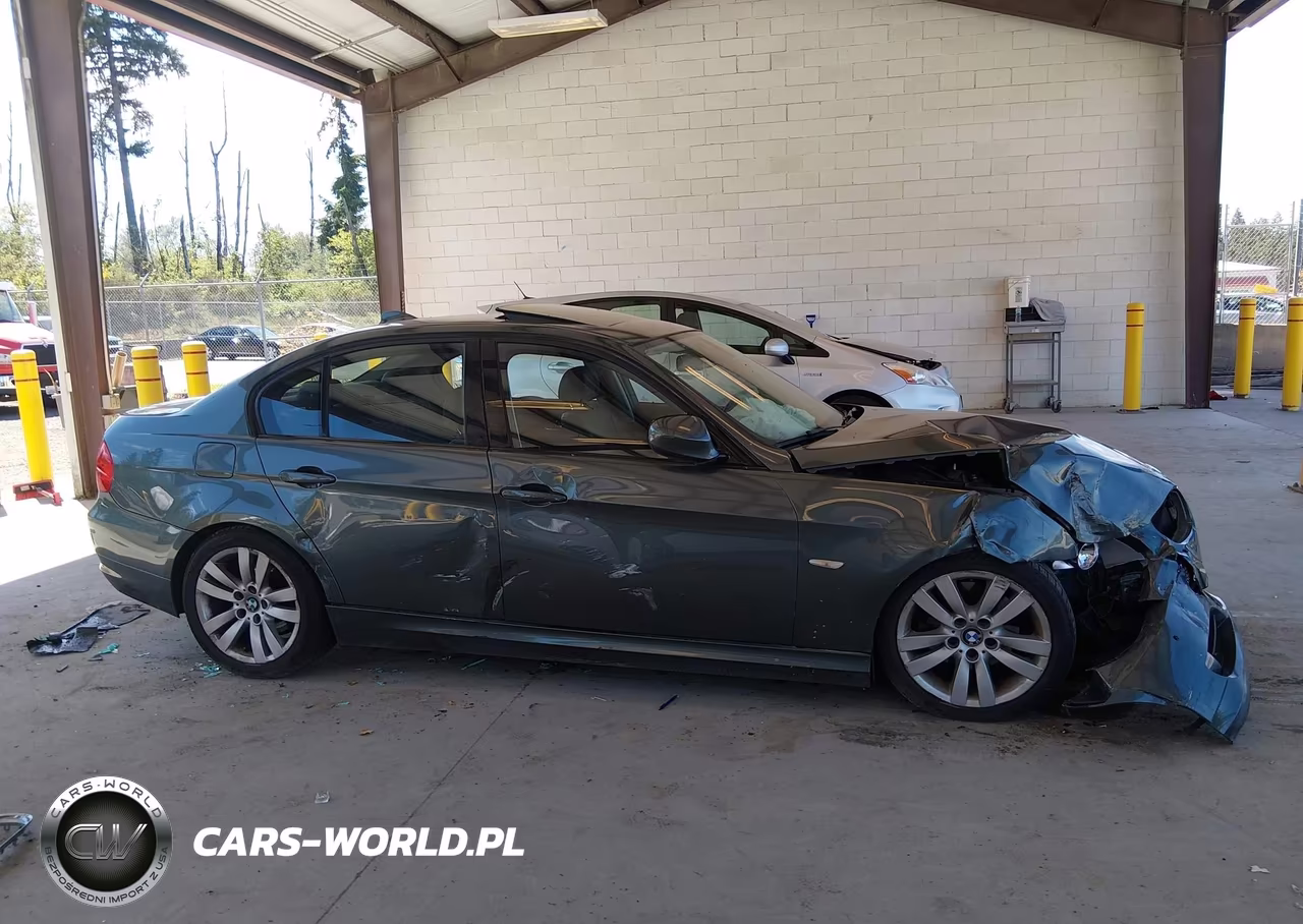 2011 BMW 328I VIN:WBAPH5C59BA442006 - 14