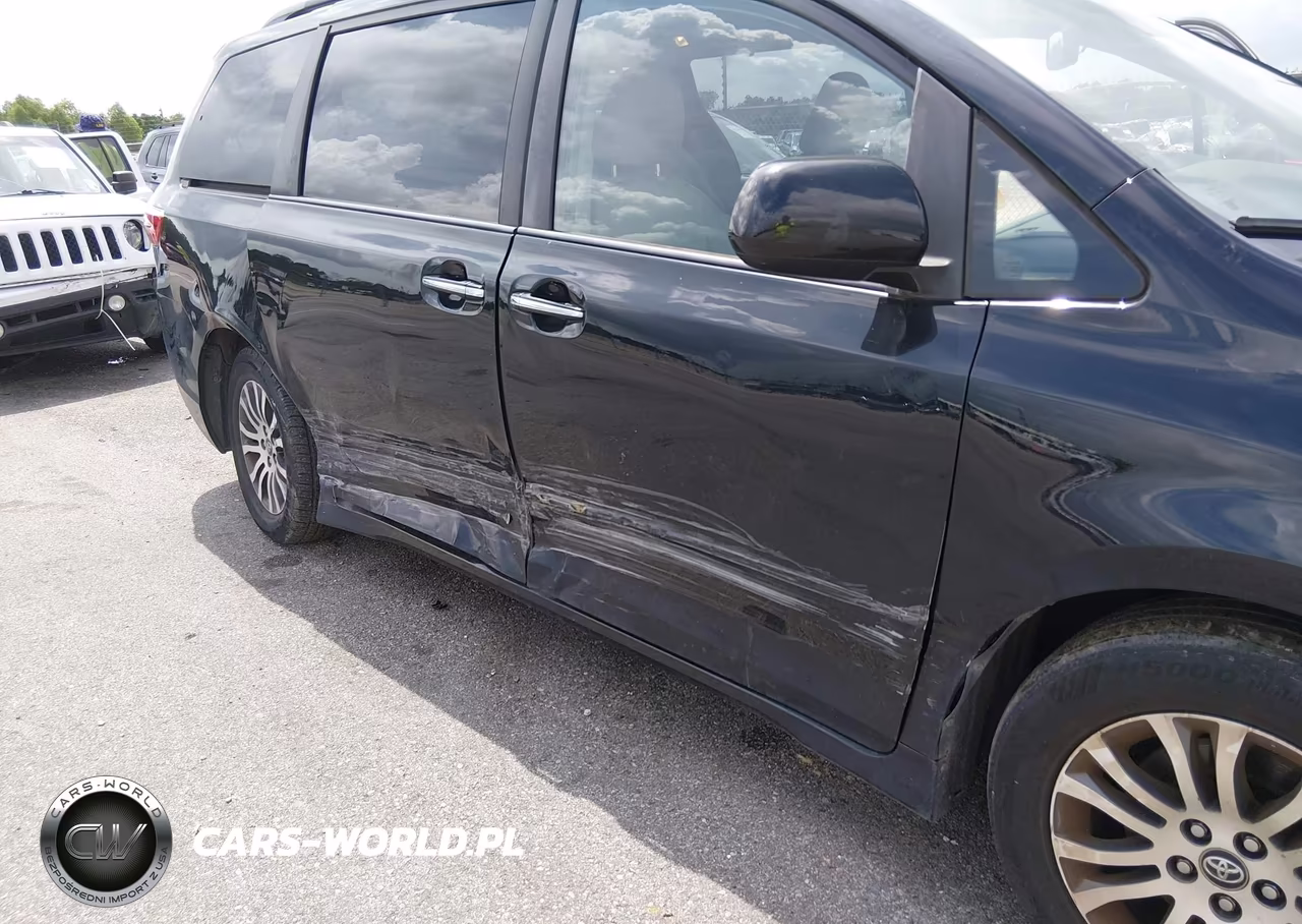 2018 Toyota Sienna Xle 8 Passenger VIN:5TDYZ3DC9JS908976 - 6