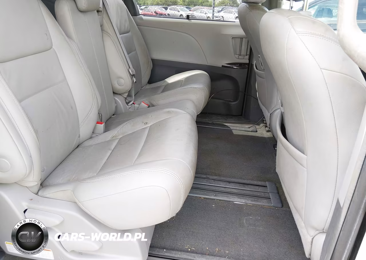 2018 Toyota Sienna Xle 8 Passenger VIN:5TDYZ3DC9JS908976 - 8