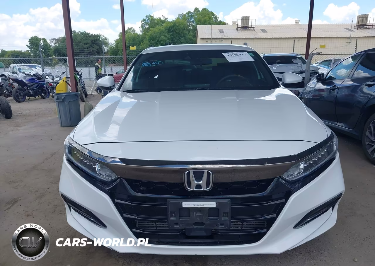 2018 Honda Accord Sport VIN:1HGCV1F30JA119315 - 13