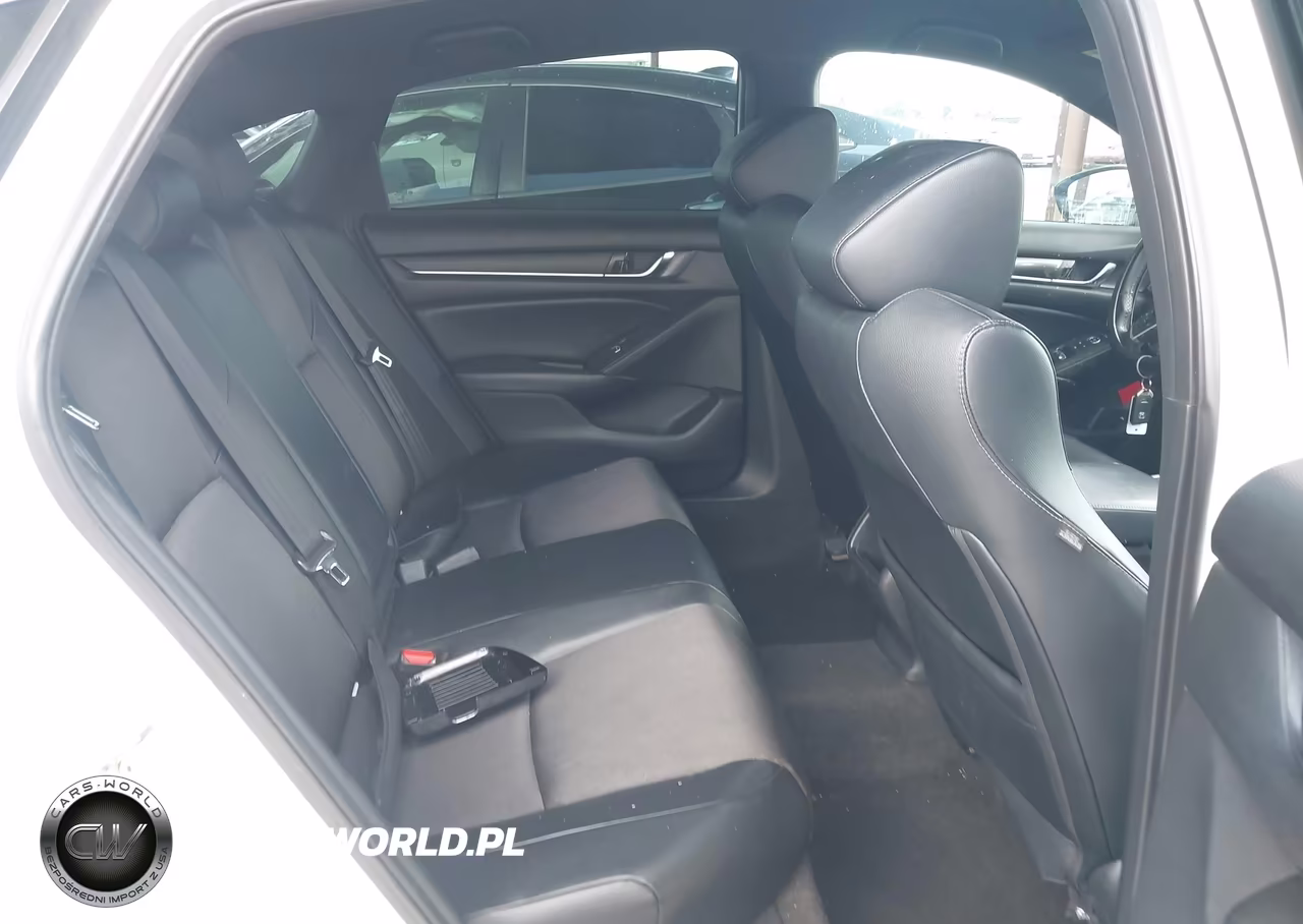2018 Honda Accord Sport VIN:1HGCV1F30JA119315 - 8