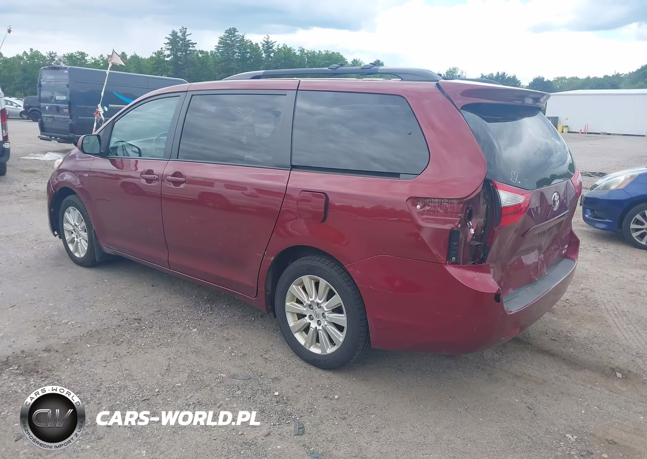 2016 Toyota Sienna Le 7 Passenger VIN:5TDJK3DC8GS137926 - 3