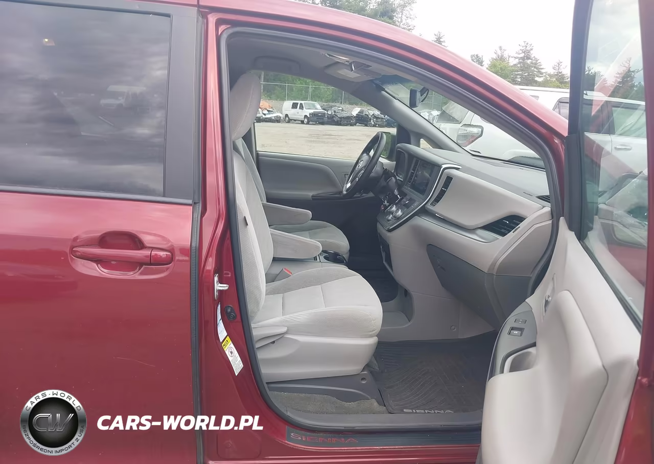 2016 Toyota Sienna Le 7 Passenger VIN:5TDJK3DC8GS137926 - 5