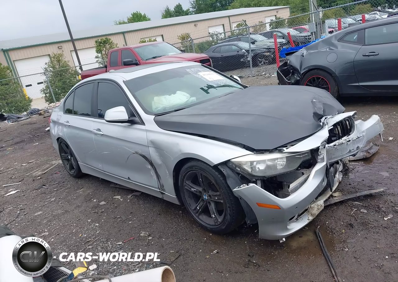 2015 BMW 320I xDrive – zdjęcie 1 z 19
