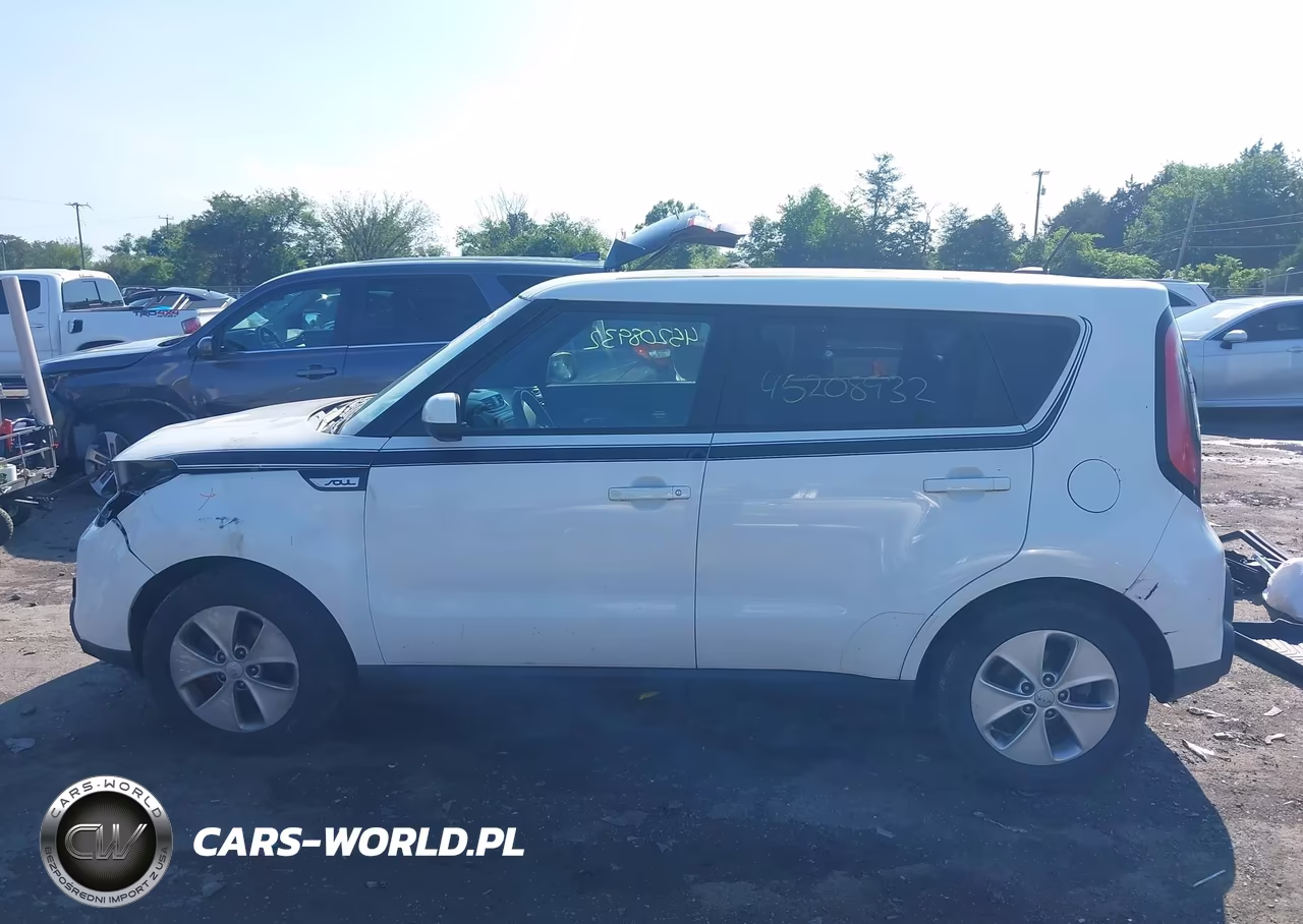 2015 Kia Soul VIN:KNDJN2A28F7205180 - 15