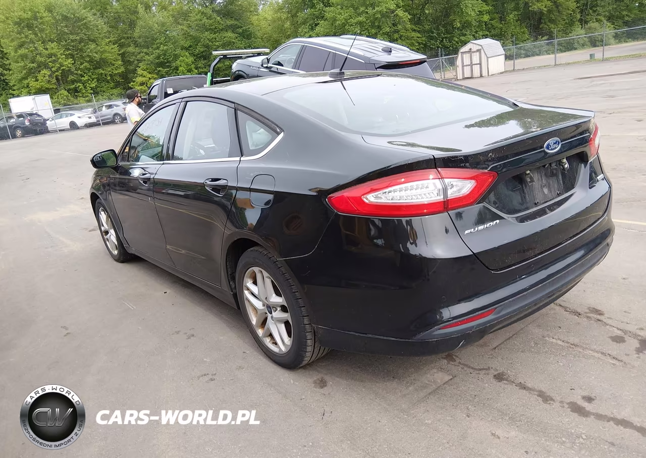 2015 Ford Fusion Se VIN:3FA6P0HD2FR286879 - 3