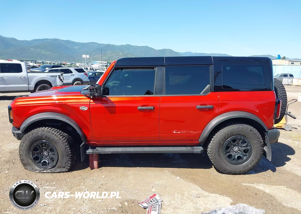 2024 Ford Bronco Wildtrak VIN:1FMEE2BP3RLA88739 - 15
