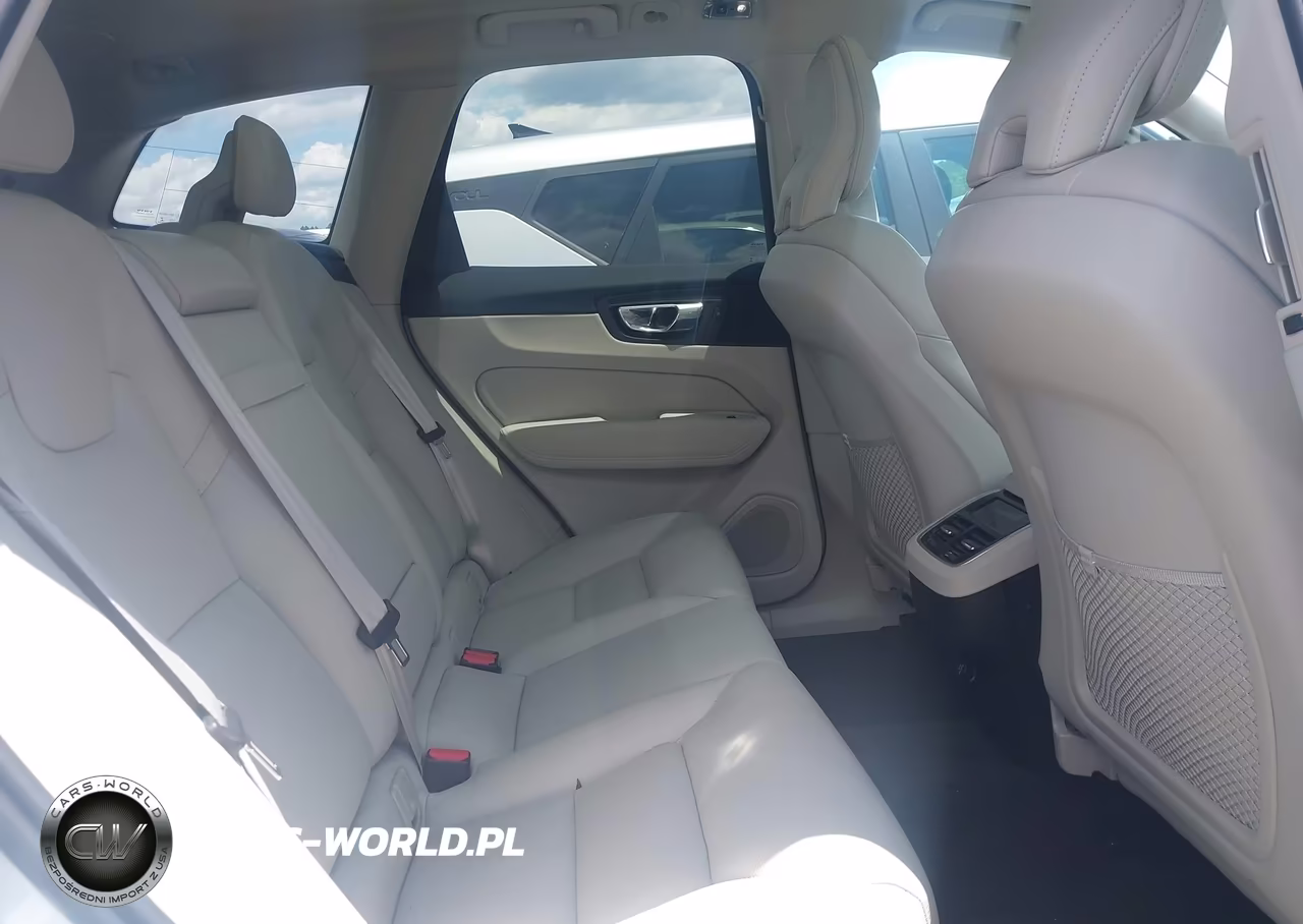 2019 Volvo Xc60 T5 Inscription VIN:LYV102RL1KB283348 - 8