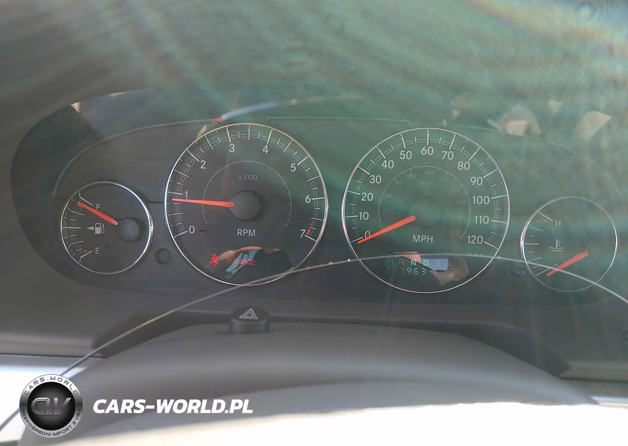 2005 Chrysler Sebring Touring VIN:1C3EL56R95N549114 - 7