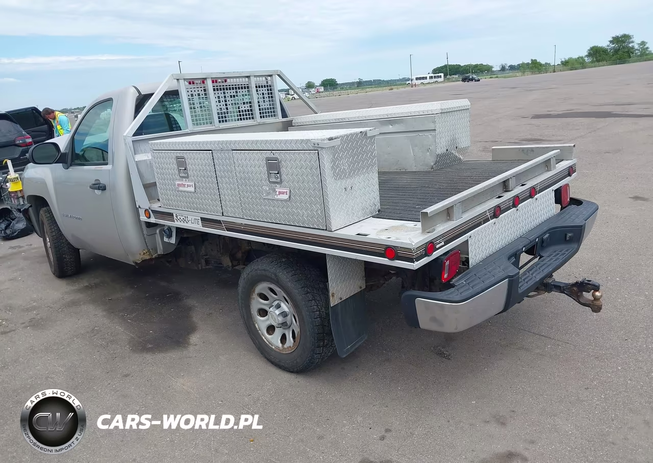 2007 Chevrolet Silverado 1500 Work Truck VIN:1GCEC14X47Z630636 - 3