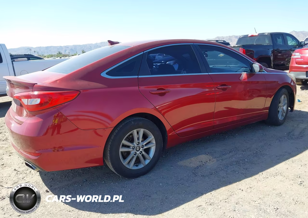 2015 Hyundai Sonata Se VIN:5NPE24AFXFH219764 - 4